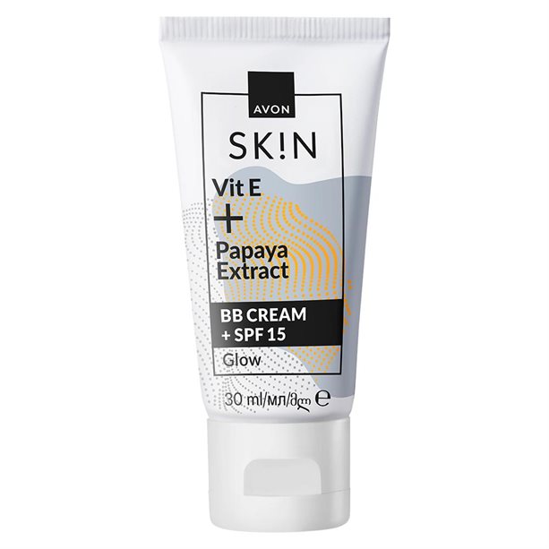 Rozświetlający krem BB z SPF15