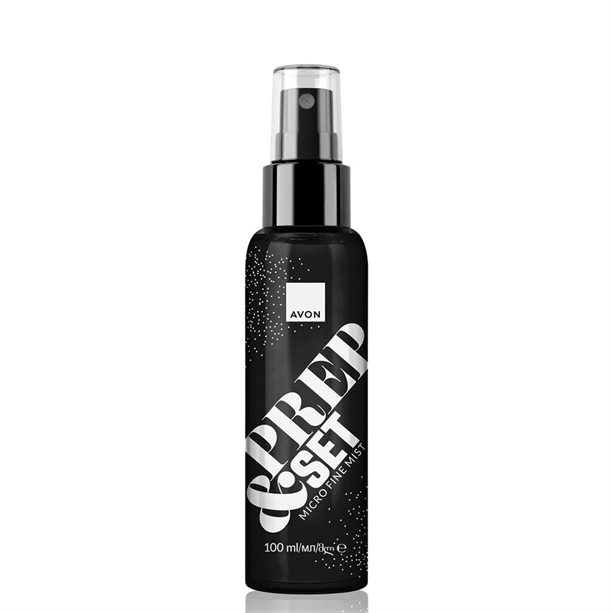 Utrwalający spray do makijażu
